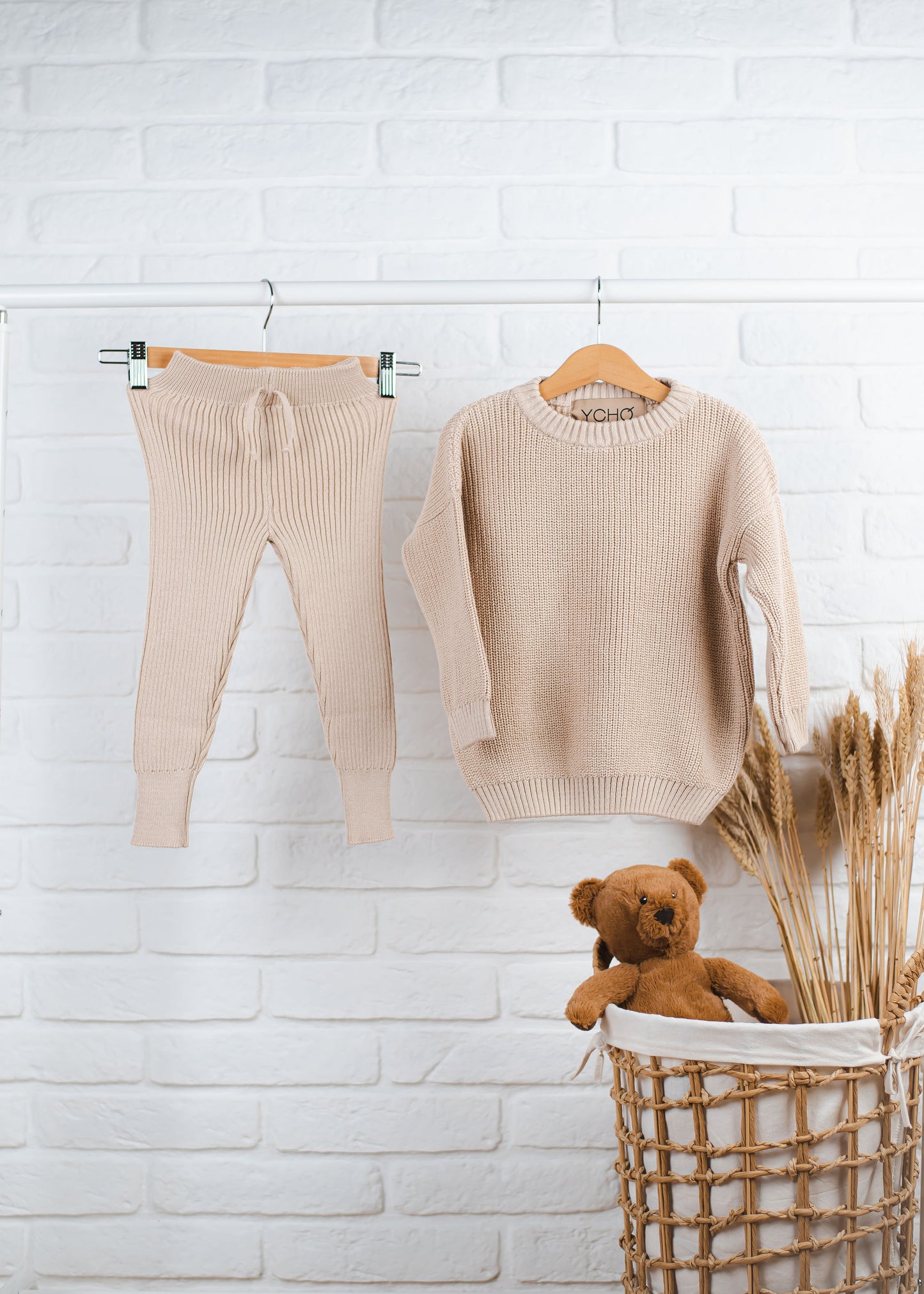 Švelni smėlio/beige