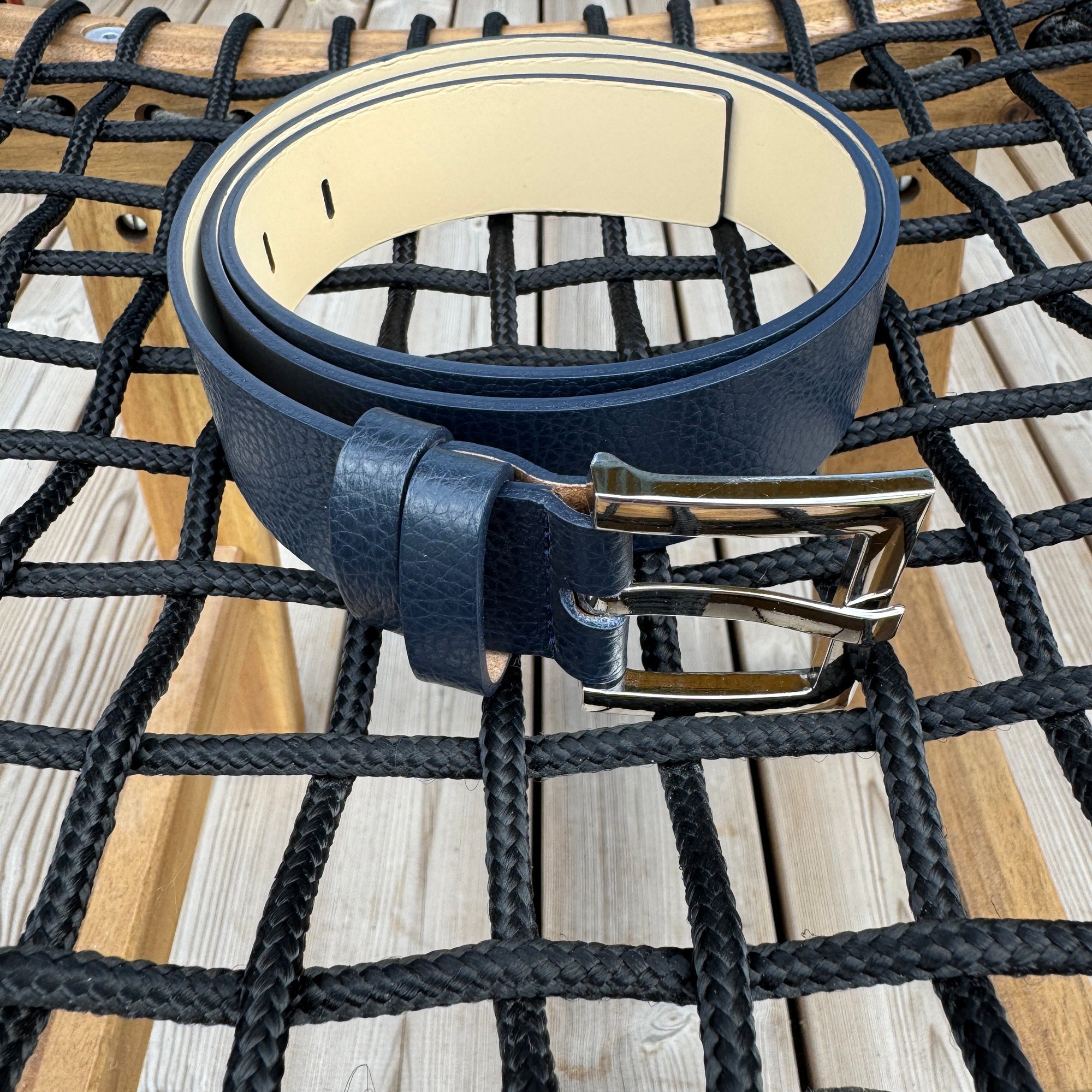 #color_navy